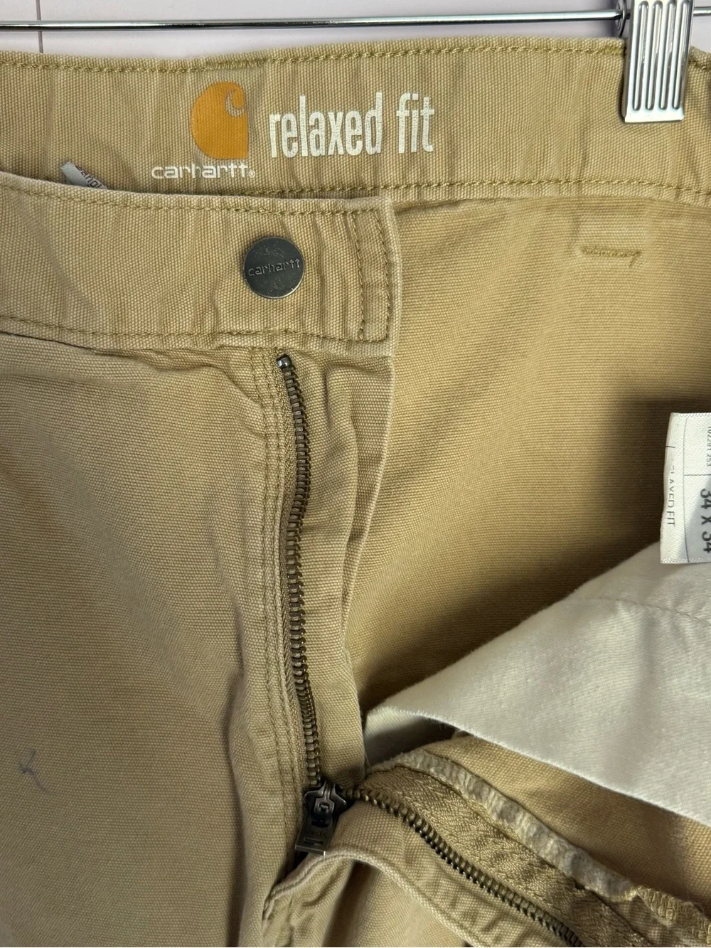 Carhartt Men's Relaxed Chinos in Khaki